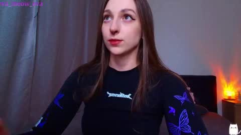 eva_meow_eva online show from May 20, 2026, 8:59 pm