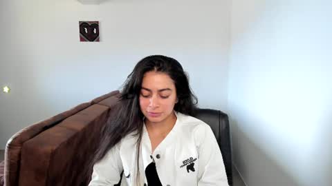 eva_monn online show from July 8, 2026, 4:55 pm
