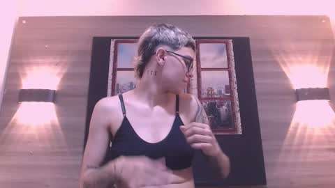 Snapshot of eva_monwalker chatting on January 7, 2026, 7:05 pm Eva cute online show from January 7, 2026, 7:05 pm