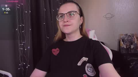 Eva online show from October 7, 2025, 11:51 am