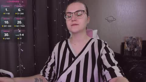 Eva online show from December 3, 2025, 11:30 am