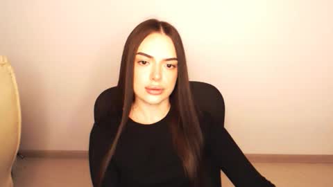 Snapshot of eva_rossee_ chatting on October 14, 2025, 12:50 pm Eva online show from October 14, 2025, 12:50 pm