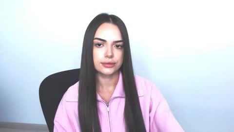 Snapshot of eva_rossee_ chatting on November 24, 2025, 12:49 pm Eva online show from November 24, 2025, 12:49 pm