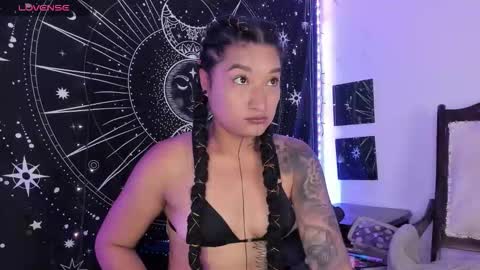 Eva  online show from October 16, 2025, 9:10 am