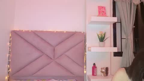 Snapshot of eva_sin18 chatting on January 9, 2026, 11:17 pm Eva Sin online show from January 9, 2026, 11:17 pm