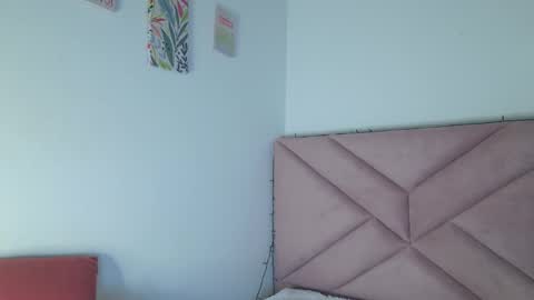 Snapshot of eva_sin18 chatting on January 10, 2026, 11:42 pm Eva Sin online show from January 10, 2026, 11:42 pm