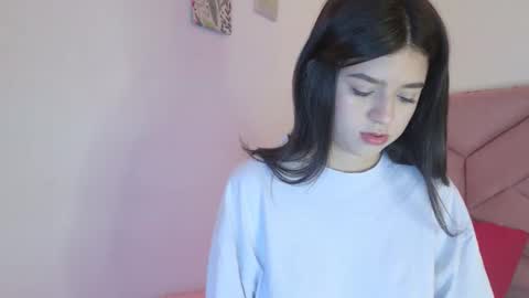 Snapshot of eva_sin18 chatting on January 11, 2026, 11:10 pm Eva Sin online show from January 11, 2026, 11:10 pm