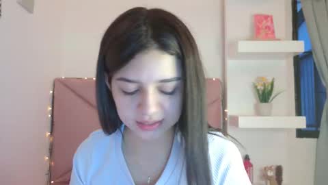 Snapshot of eva_sin18 chatting on January 14, 2026, 11:20 pm Eva Sin online show from January 14, 2026, 11:20 pm