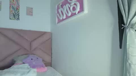 Eva Sin online show from March 20, 2026, 11:42 pm