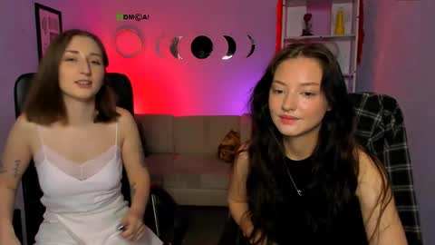 Eva online show from May 22, 2026, 5:47 am
