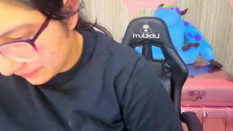 eva_smit_t online show from February 13, 2026, 2:51 am