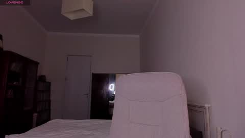 Snapshot of eva_sun chatting on March 17, 2026, 4:43 pm Fansly - - use this referral link to support me online show from March 17, 2026, 4:43 pm