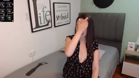 Snapshot of eva_villa chatting on January 9, 2025, 1:13 pm Eva online show from January 9, 2025, 1:13 pm