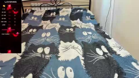 Eva online show from October 2, 2025, 11:50 am