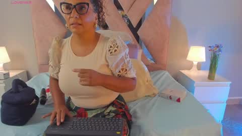  Eva  online show from May 21, 2026, 8:27 pm