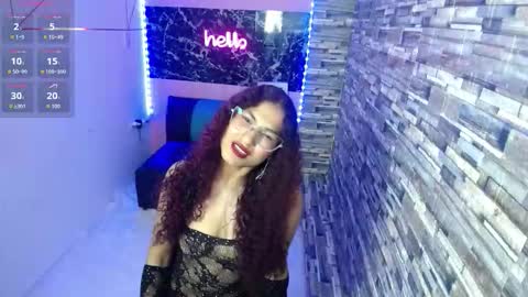 Snapshot of evaa_mist chatting on October 17, 2025, 8:44 pm evaa_mist online show from October 17, 2025, 8:44 pm