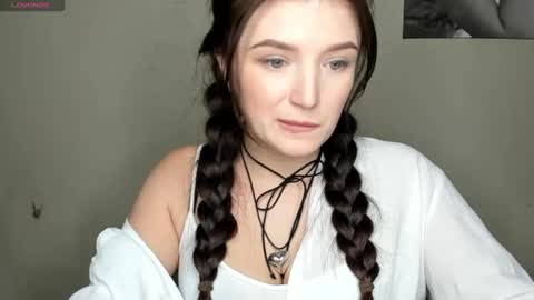 Eva online show from December 16, 2024, 2:49 pm