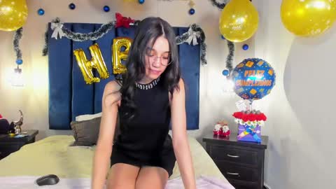 Snapshot of evaanddante chatting on December 29, 2024, 7:11 pm EvaandDante online show from December 29, 2024, 7:11 pm