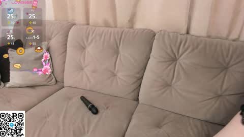 Eva online show from November 9, 2025, 5:06 am