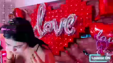 Snapshot of evabloom_ chatting on March 16, 2026, 9:19 pm EvaBloom online show from March 16, 2026, 9:19 pm