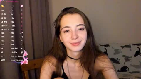 Snapshot of evabradly chatting on December 2, 2025, 7:09 pm evabradly online show from December 2, 2025, 7:09 pm