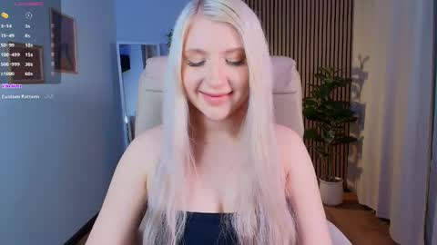 Eva  online show from April 25, 2026, 2:47 am