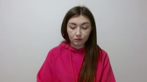 Evachaturbatte online show from April 5, 2026, 5:10 pm