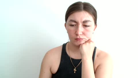 Snapshot of evachaturbatte chatting on June 27, 2026, 6:29 am Evachaturbatte online show from June 27, 2026, 6:29 am