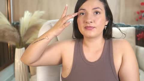 Snapshot of evacollinn chatting on December 16, 2025, 9:09 pm Eva Collin online show from December 16, 2025, 9:09 pm