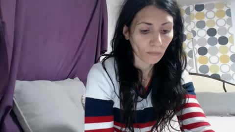 hornycrissyyourlove online show from October 16, 2025, 6:03 am