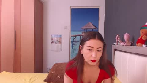 Eva online show from December 21, 2025, 6:42 am