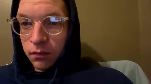 Snapshot of evageniex chatting on November 26, 2025, 2:40 pm evageniex online show from November 26, 2025, 2:40 pm