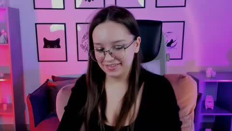 Snapshot of evagrase chatting on March 2, 2026, 4:47 pm Eva online show from March 2, 2026, 4:47 pm