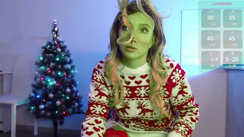 Snapshot of evahailey_ chatting on December 26, 2024, 6:30 am Eva online show from December 26, 2024, 6:30 am