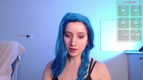 Snapshot of evahailey_ chatting on February 13, 2025, 6:30 am Eva online show from February 13, 2025, 6:30 am
