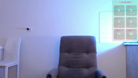 Snapshot of evahailey_ chatting on February 26, 2025, 5:09 am Eva online show from February 26, 2025, 5:09 am