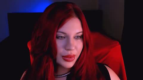 Eva online show from December 17, 2025, 10:38 pm