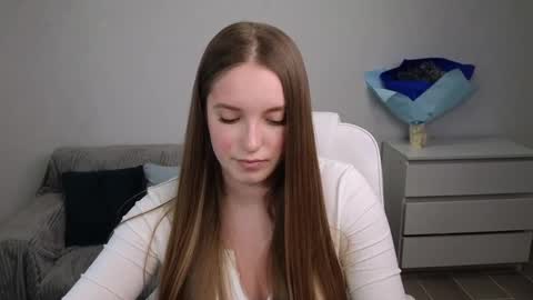 Eva online show from February 4, 2025, 9:07 am