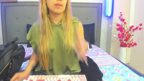 Eva online show from March 31, 2026, 4:24 am