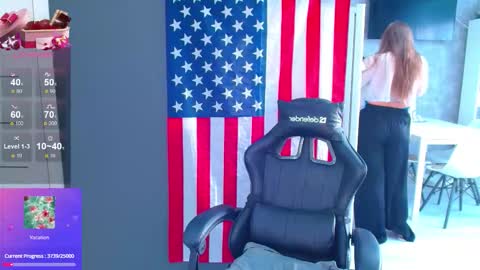 Katy online show from November 21, 2025, 7:29 am