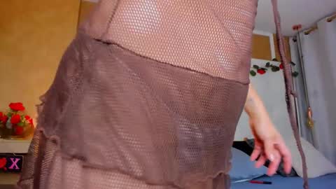 evamilf24 online show from March 23, 2026, 1:15 pm