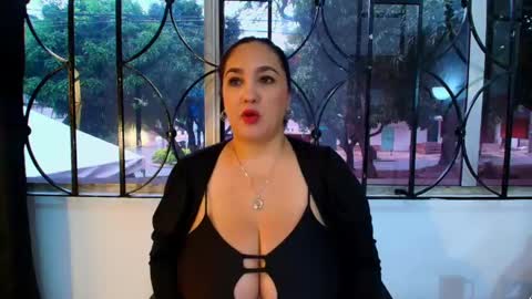  Eva  online show from May 10, 2026, 12:43 pm