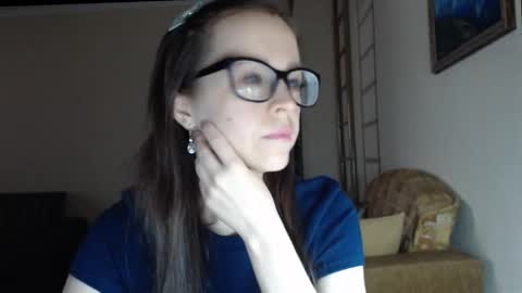 YourMistress online show from March 19, 2026, 8:51 am