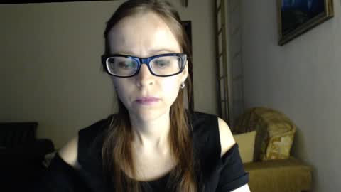 YourMistress online show from April 9, 2026, 9:04 am