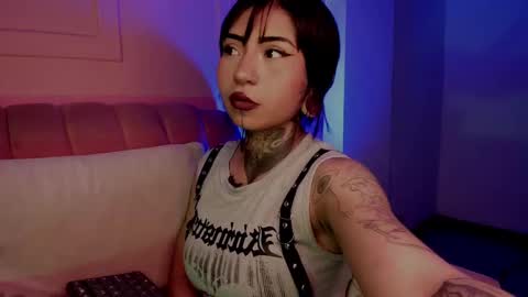 Snapshot of evangeline_bell chatting on February 11, 2025, 4:46 pm Eva online show from February 11, 2025, 4:46 pm