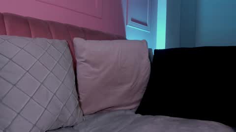 Snapshot of evangeline_bell chatting on February 28, 2025, 2:53 pm Eva online show from February 28, 2025, 2:53 pm