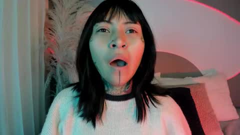 Snapshot of evangeline_bell chatting on September 20, 2025, 12:17 pm Eva online show from September 20, 2025, 12:17 pm