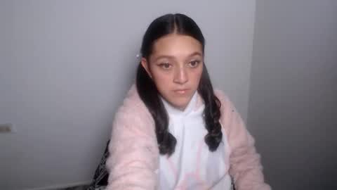 Snapshot of evangeline_petite chatting on May 31, 2026, 1:14 am eva online show from May 31, 2026, 1:14 am