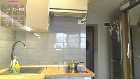 EvangelinFox online show from February 2, 2026, 6:45 am