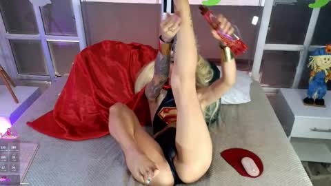 Evangelyne online show from October 16, 2025, 4:08 pm